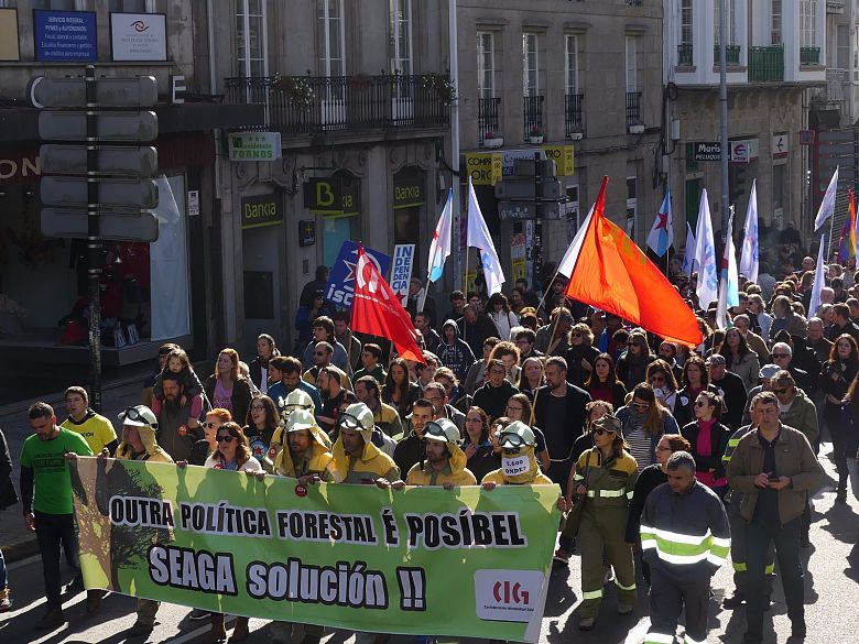 2017-10-22 Mani Lumes Nunca Mais Depredacion 003.jpg